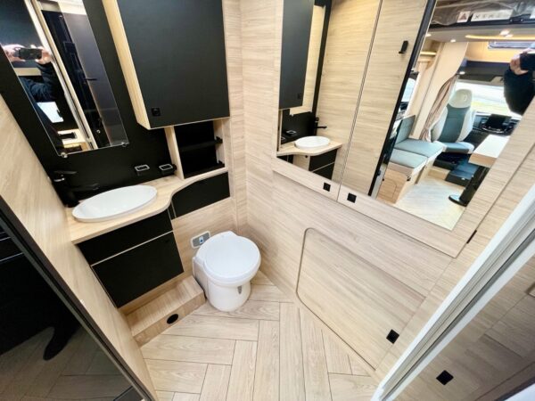 Camping-car Challenger 260 Etape Edition – Image 16