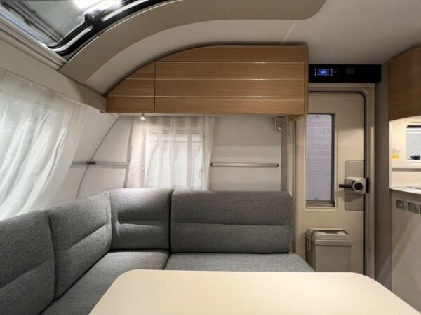 Caravane Adria Adora 593 UK – Image 14