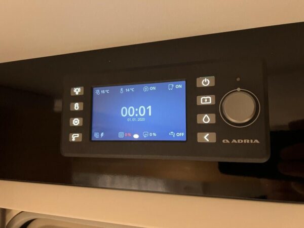 Caravane Adria Adora 593 UK – Image 11
