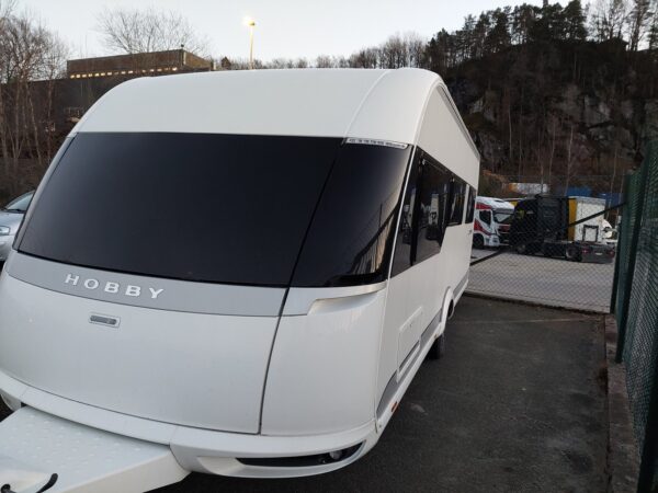 Caravane haut de gamme Hobby HOBBY 560 CFe – Image 10
