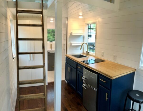 Tiny House sur une remorque 1 lit - 1 salle de bain – Image 12