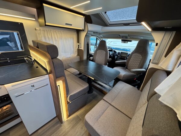 Camping Car Benimar Mileo 263 – Image 12