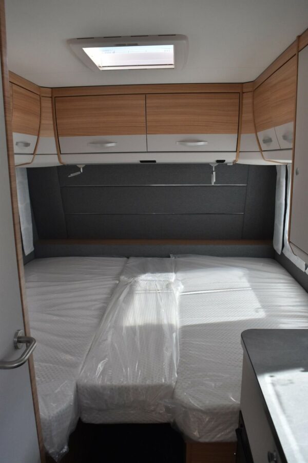 Caravane Dethleffs Camper 460 EL – Image 26