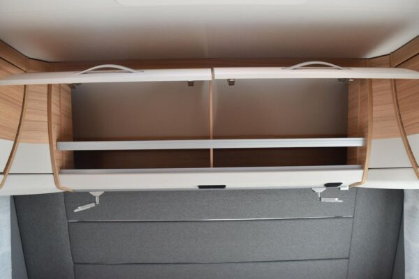Caravane Dethleffs Camper 460 EL – Image 16