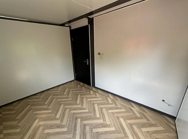 Conteneur Mobile - Tiny House avec Deux Chambres et Cuisine – Image 10