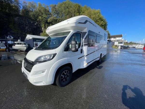 Camping-Car Benimar 263 – Image 25