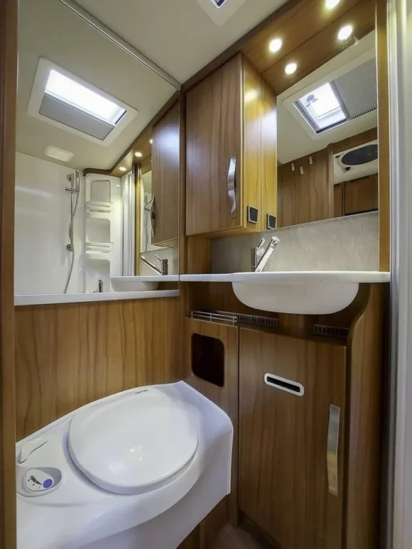 Camping Car Hymer ML-I-580 – Image 8