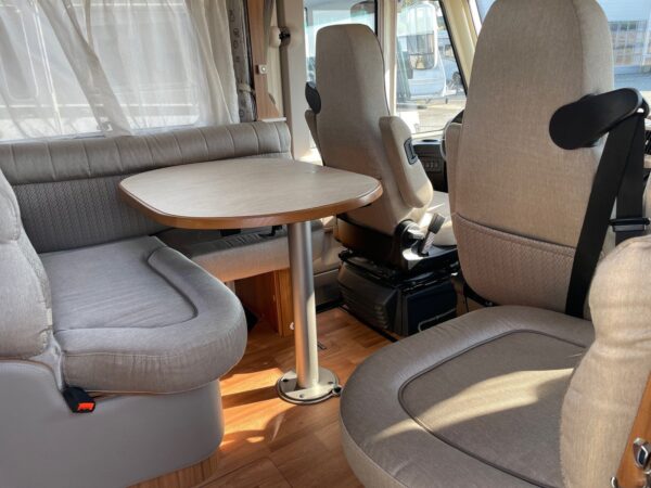 Camping-Car Hymer B708 ​​​​​​Premium Line – Image 34