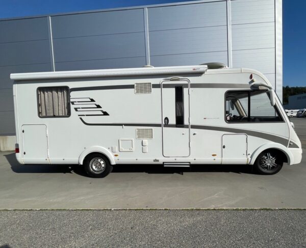 Camping-Car Hymer B708 ​​​​​​Premium Line – Image 4