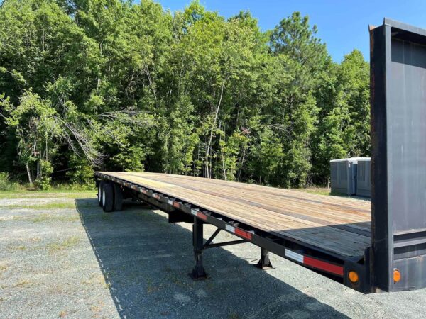 Remorque à plateau Viking 48x102 Moffet Hauler 2014 – Image 15