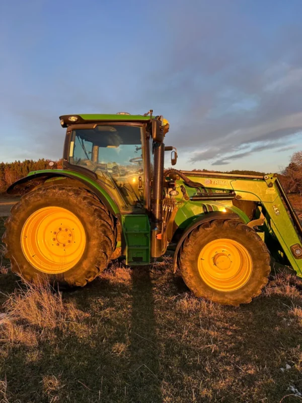 Tracteur John Deere 6125R - 2014 – Image 16