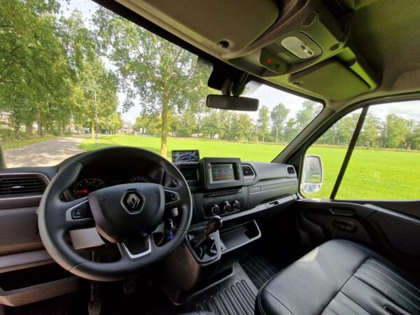 Camion 2 Chevaux Renault Master 165 Ch – Image 8
