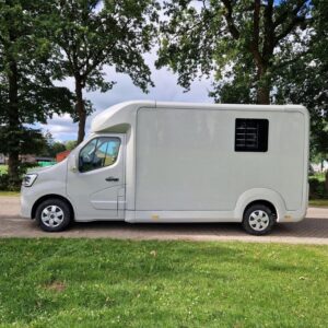 Camion 2 Chevaux Renault Master 165 Ch