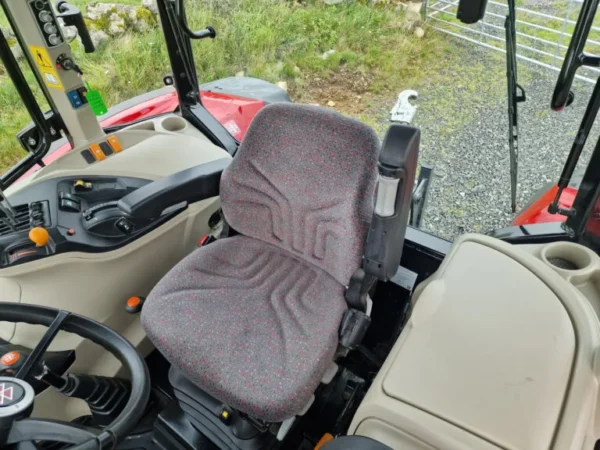 Tracteur Massey Ferguson 4710M Dyna 2 - 2021 – Image 41