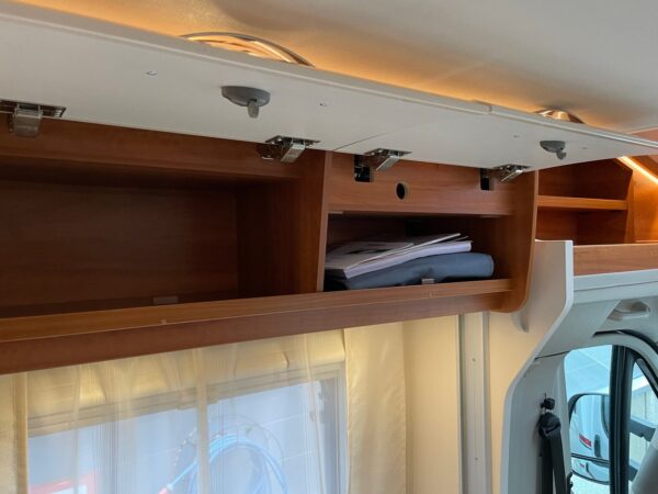 Camping-Car Dethleffs Détales Trend T 7057 – Image 23