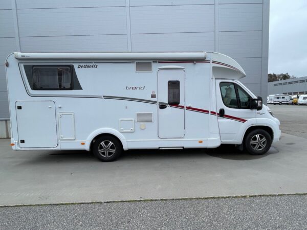 Camping-Car Dethleffs Détales Trend T 7057 – Image 31
