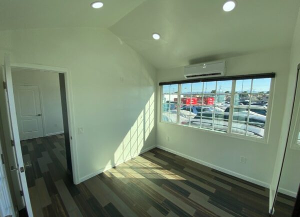 Tiny House sur une remorque de 30m² avec double climatisation – Image 8