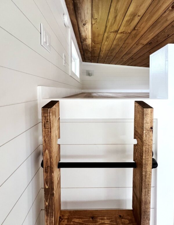 Tiny House avec chambre et loft au rez-de-chaussée – Image 3