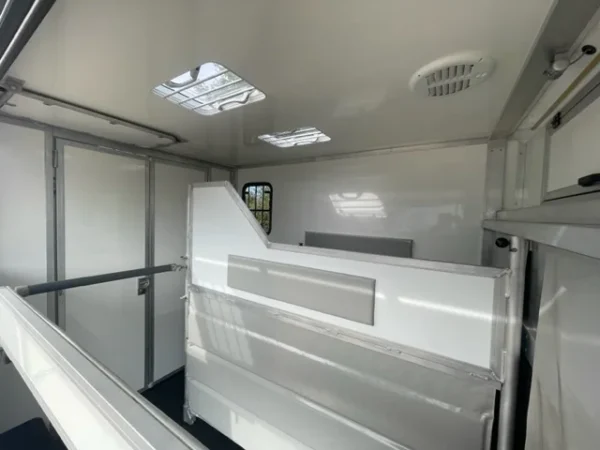 Renault Master 2 chevaux 165 ch – Image 8